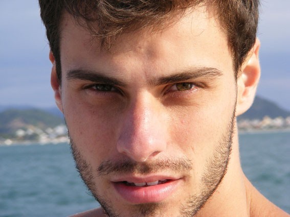 Face close-up photo of Lucas Malvacini Mister Brazil