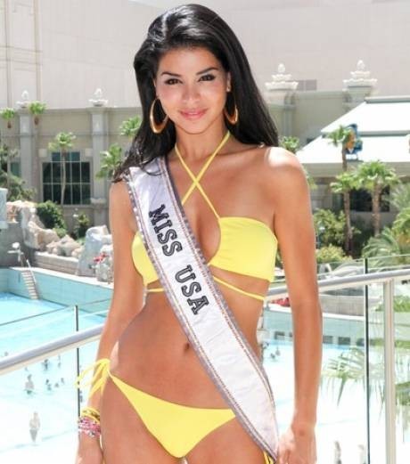 Rima Fakih Miss USA in yellow