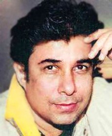 Photograph of Deepak Tijori Person India