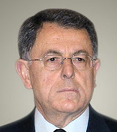 Photograph of Fouad Siniora Person Lebanon